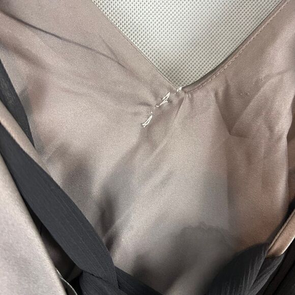 White Vera Wang Knee Length Sheath Dress Bronze Sash Back Tie Formal US 6 - Picture 11 of 13